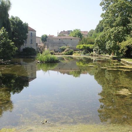 Vieux Veillard Villa Bourg-Charente Buitenkant foto